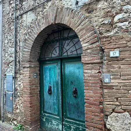 Casetta Di Pucci Lägenhet Capitone